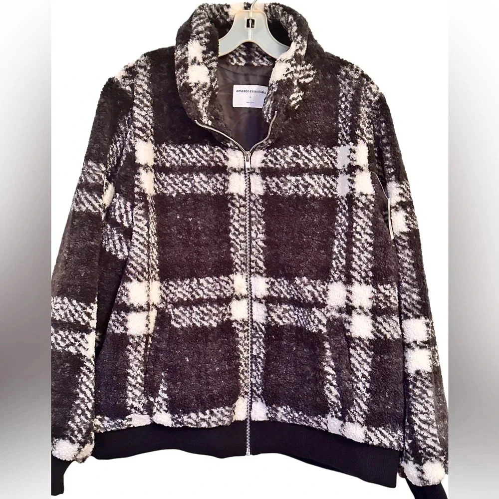 NWT Women’s Teddy Faux Shearling Funnel Collar Jacket
